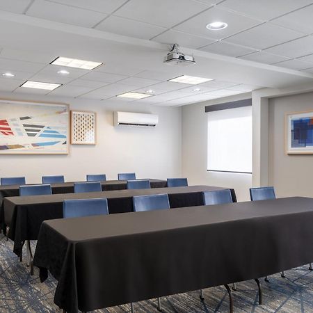 Holiday Inn Express Toledo North By Ihg Eksteriør billede