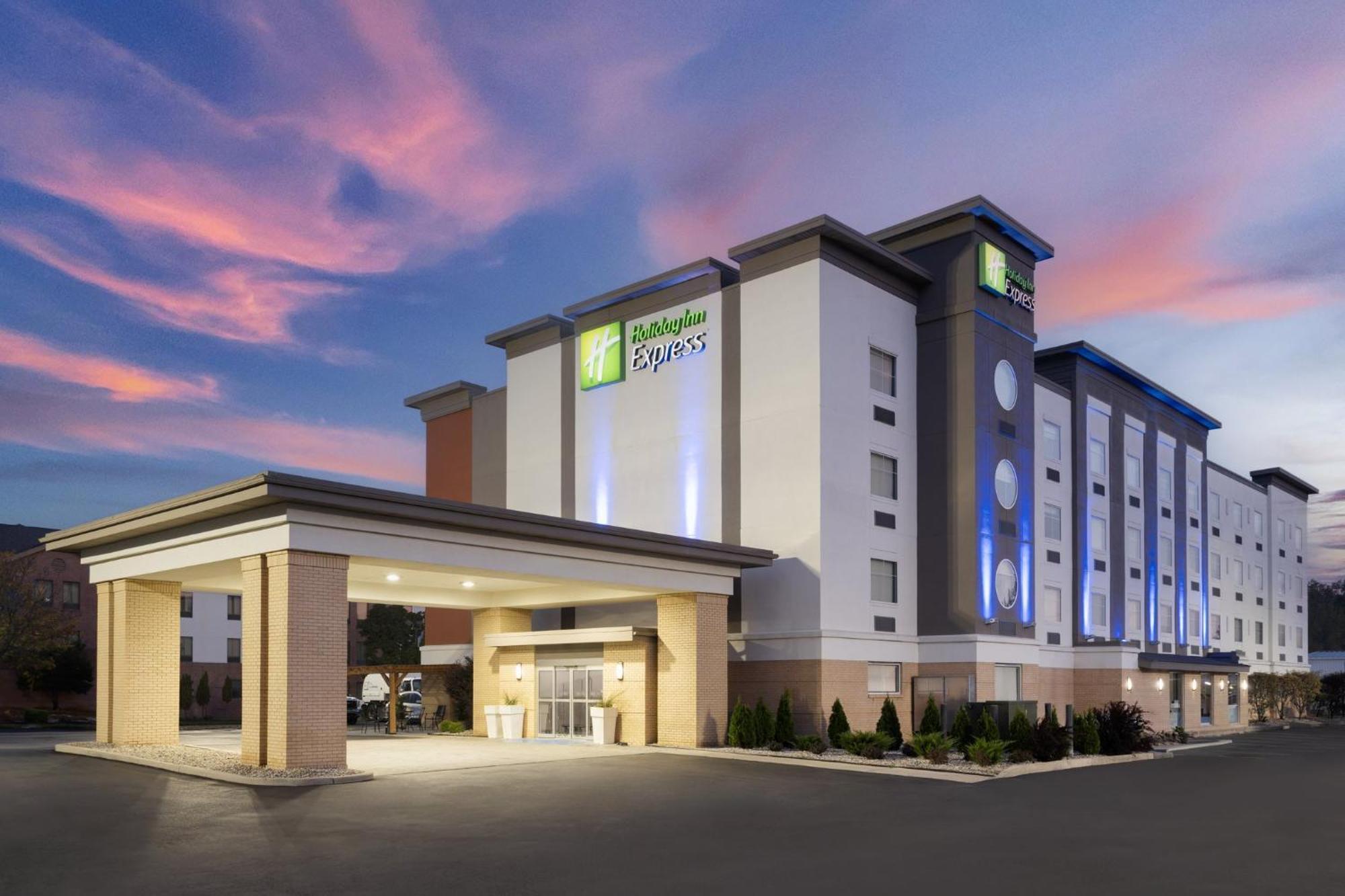 Holiday Inn Express Toledo North By Ihg Eksteriør billede