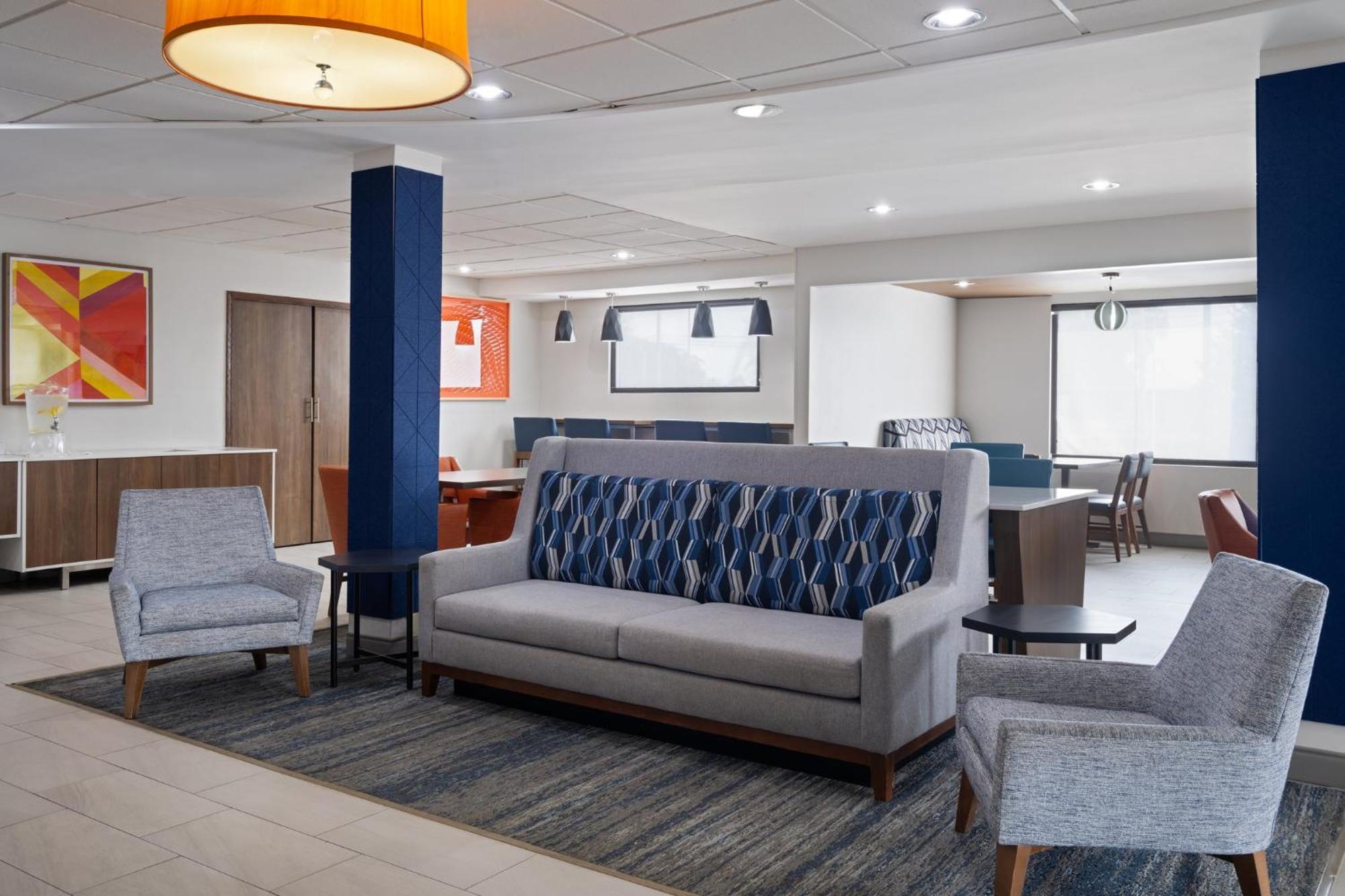 Holiday Inn Express Toledo North By Ihg Eksteriør billede