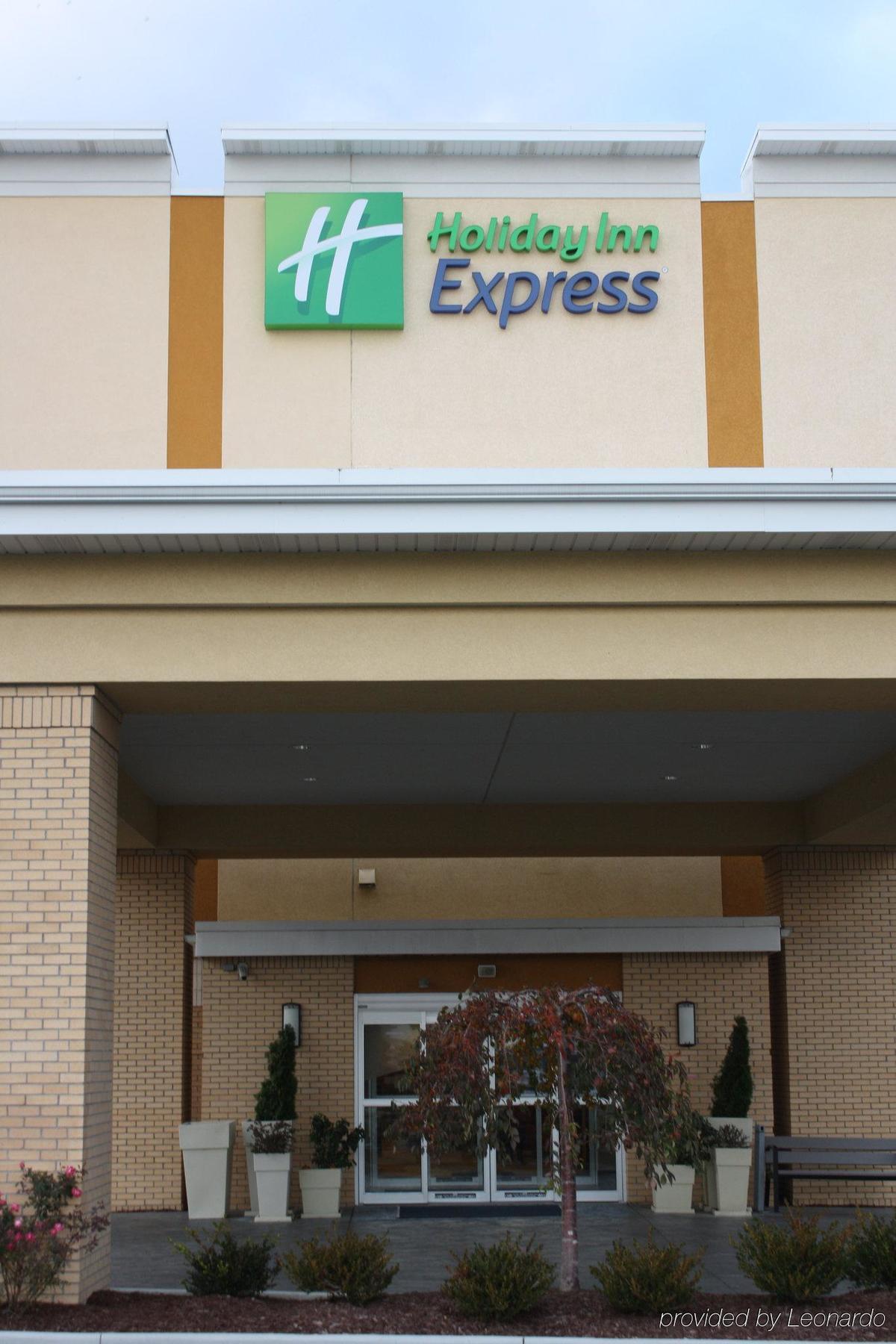 Holiday Inn Express Toledo North By Ihg Eksteriør billede